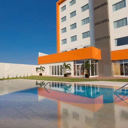 Hampton Inn & Suites By Hilton Paraíso Εξωτερικό φωτογραφία