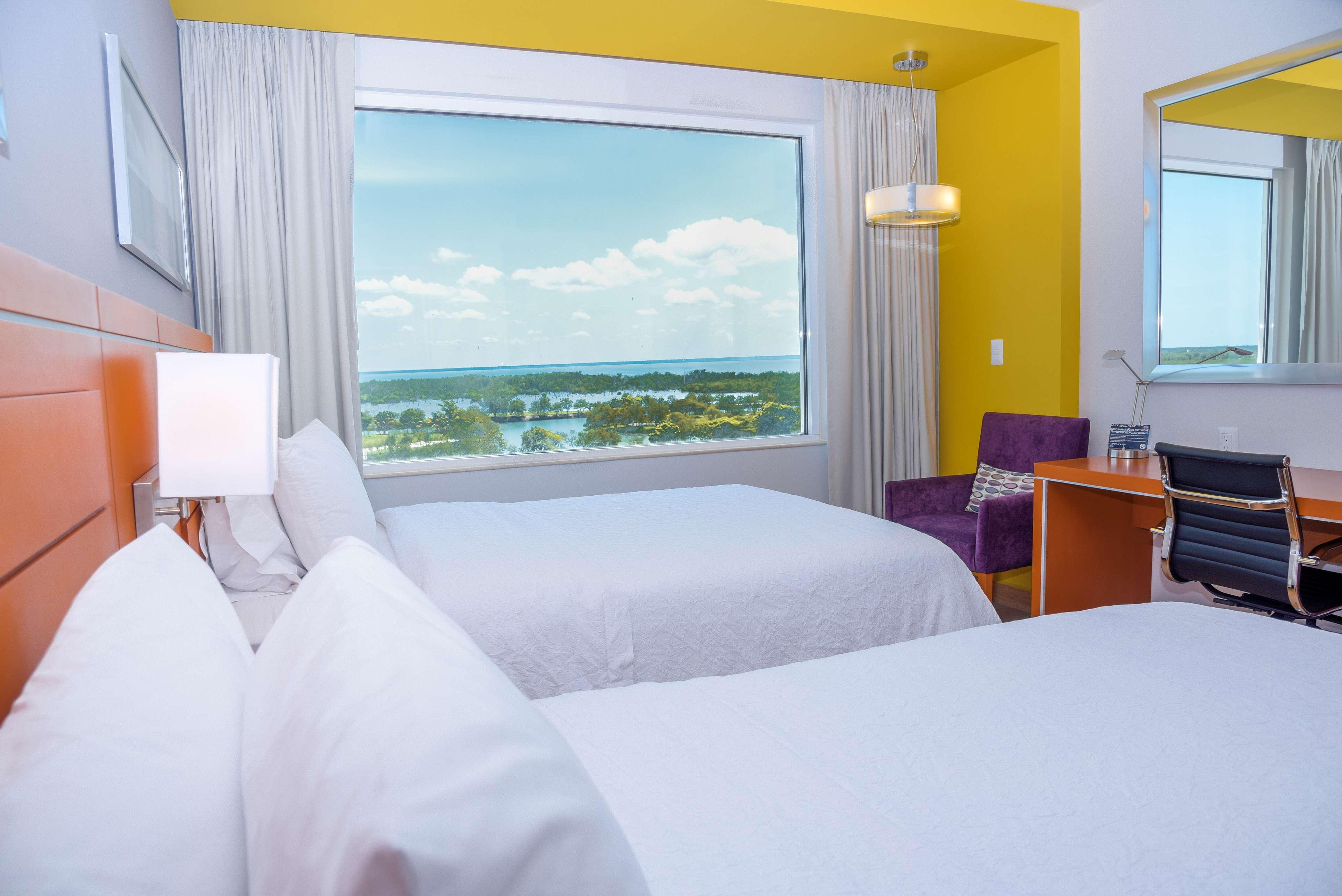 Hampton Inn & Suites By Hilton Paraíso Εξωτερικό φωτογραφία