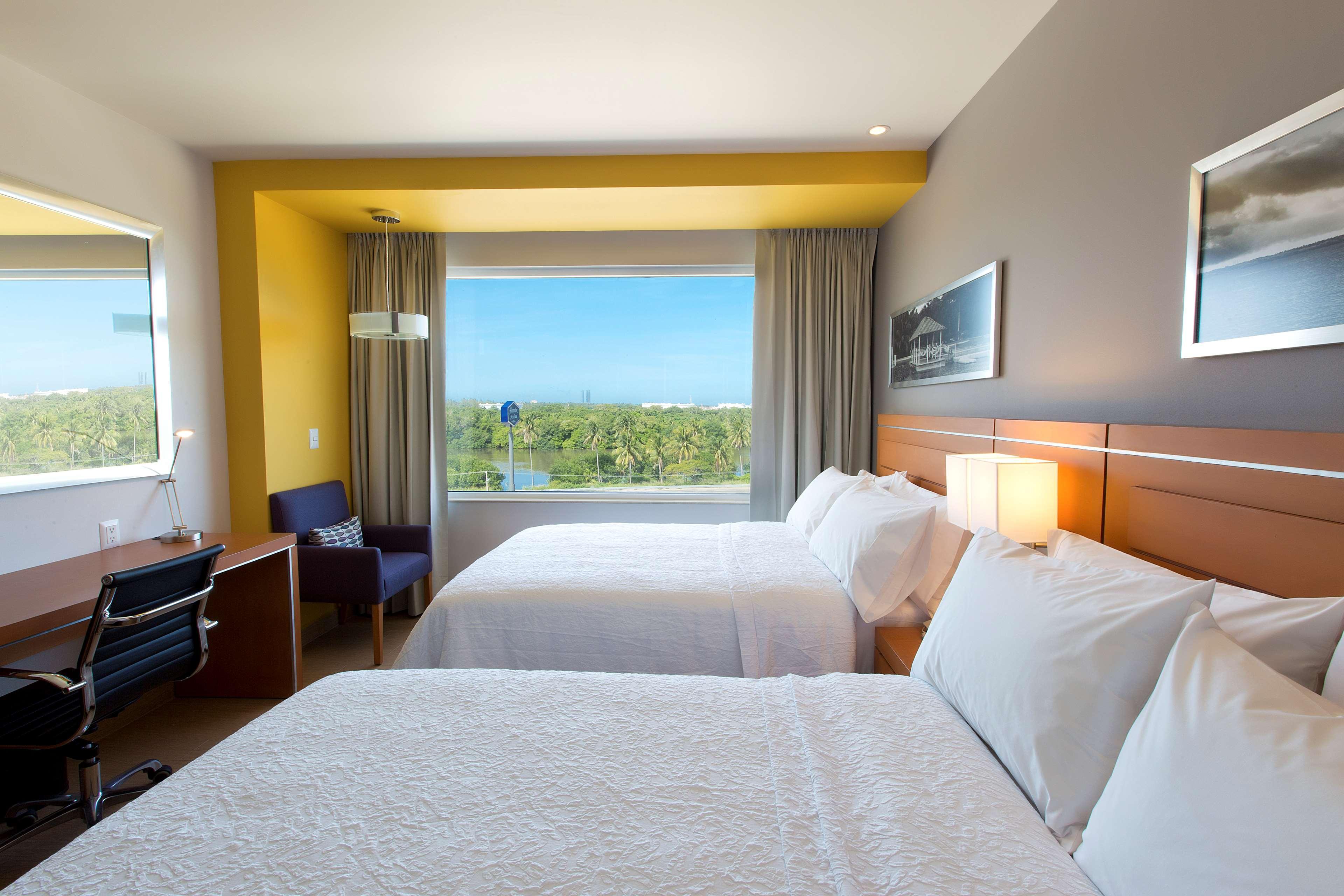 Hampton Inn & Suites By Hilton Paraíso Εξωτερικό φωτογραφία