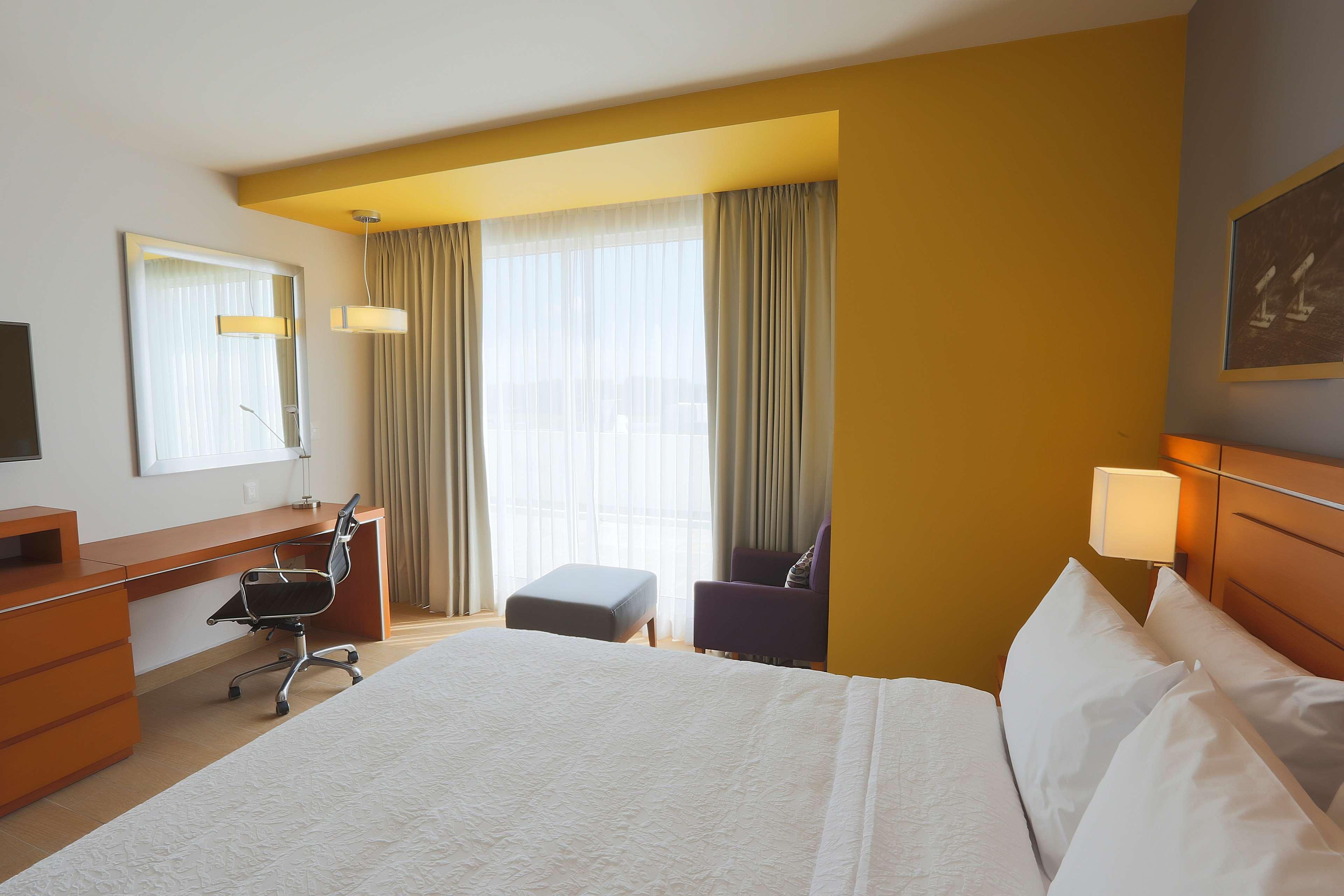 Hampton Inn & Suites By Hilton Paraíso Εξωτερικό φωτογραφία