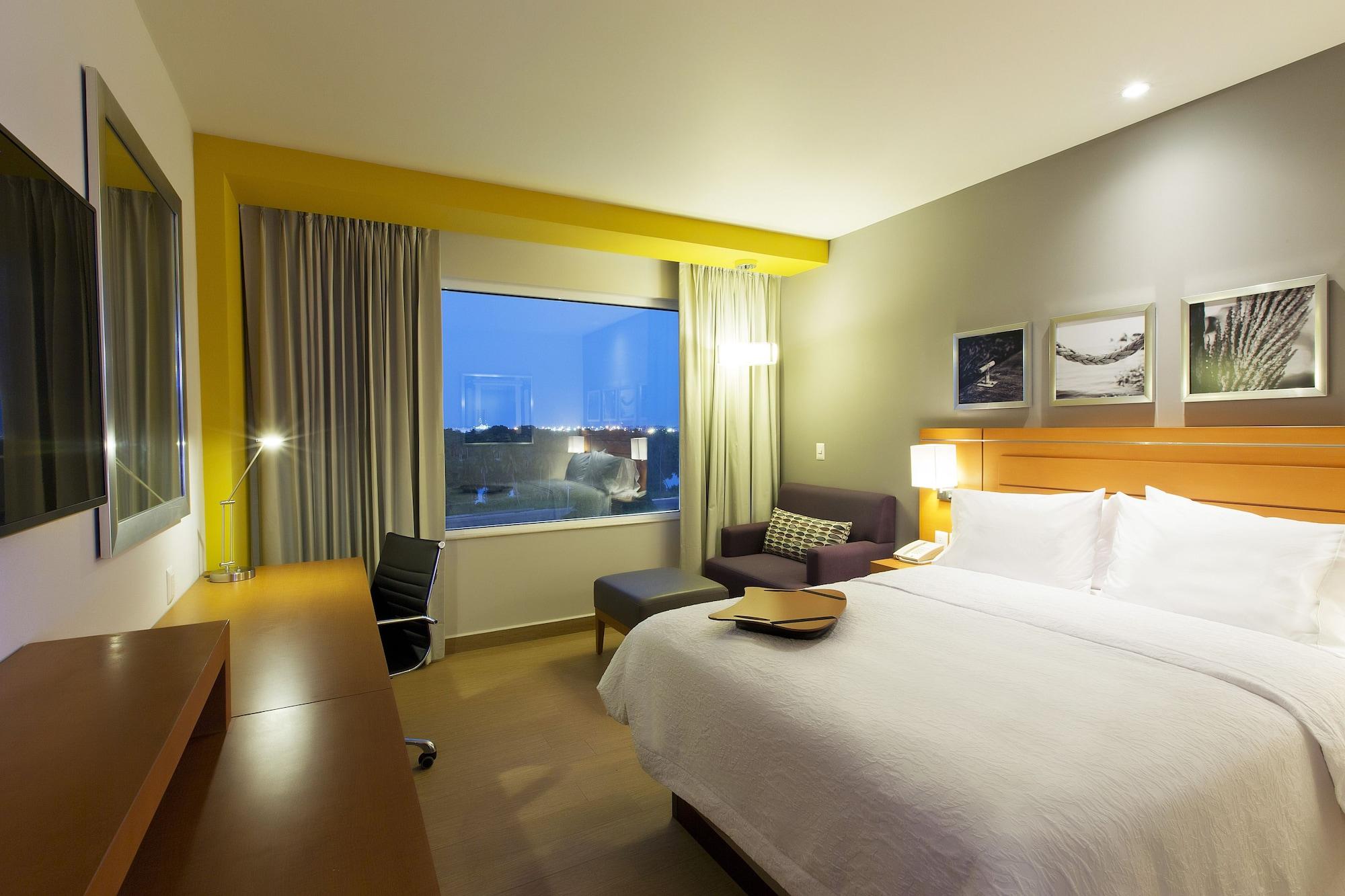 Hampton Inn & Suites By Hilton Paraíso Εξωτερικό φωτογραφία