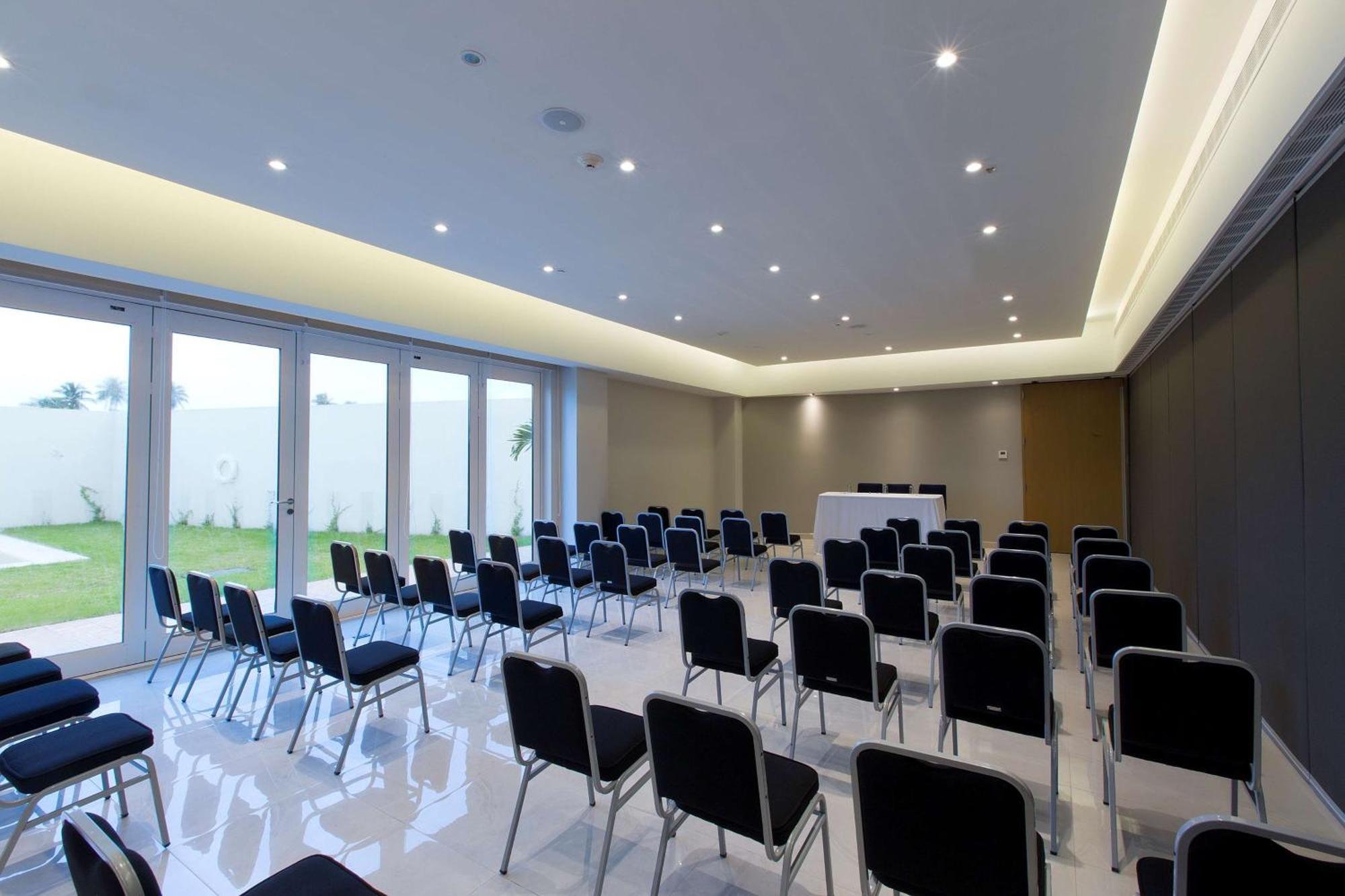 Hampton Inn & Suites By Hilton Paraíso Εξωτερικό φωτογραφία