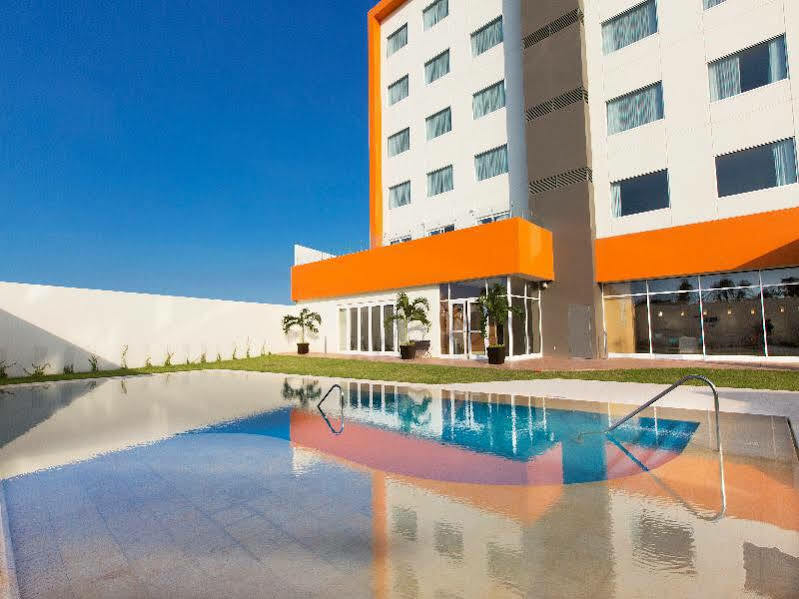 Hampton Inn & Suites By Hilton Paraíso Εξωτερικό φωτογραφία